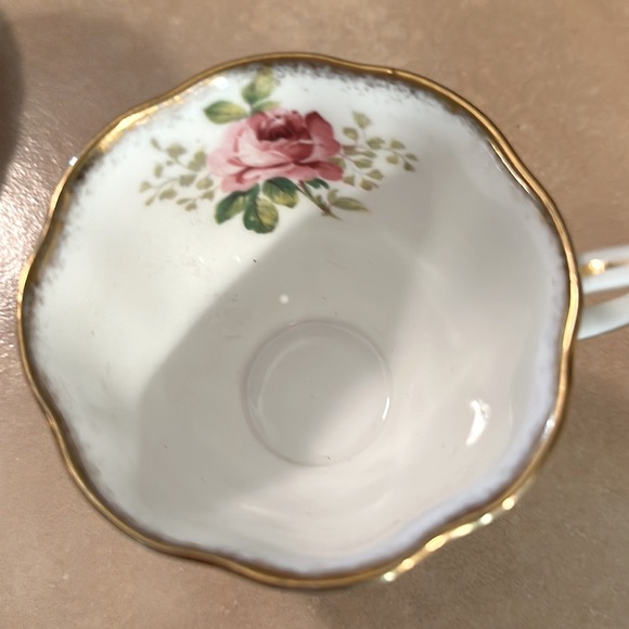 Vintage Host Pick Royal Albert Cup & Saucer - Picture 4 of 7